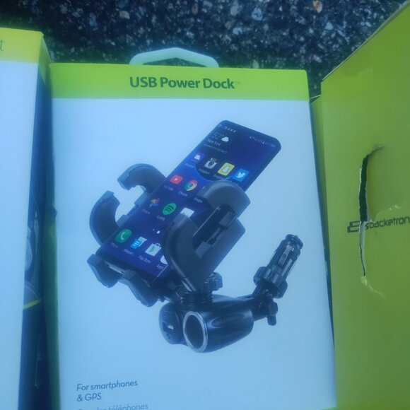 Cellphone mounts and cup holders lot of 50 - Picture 2 of 12